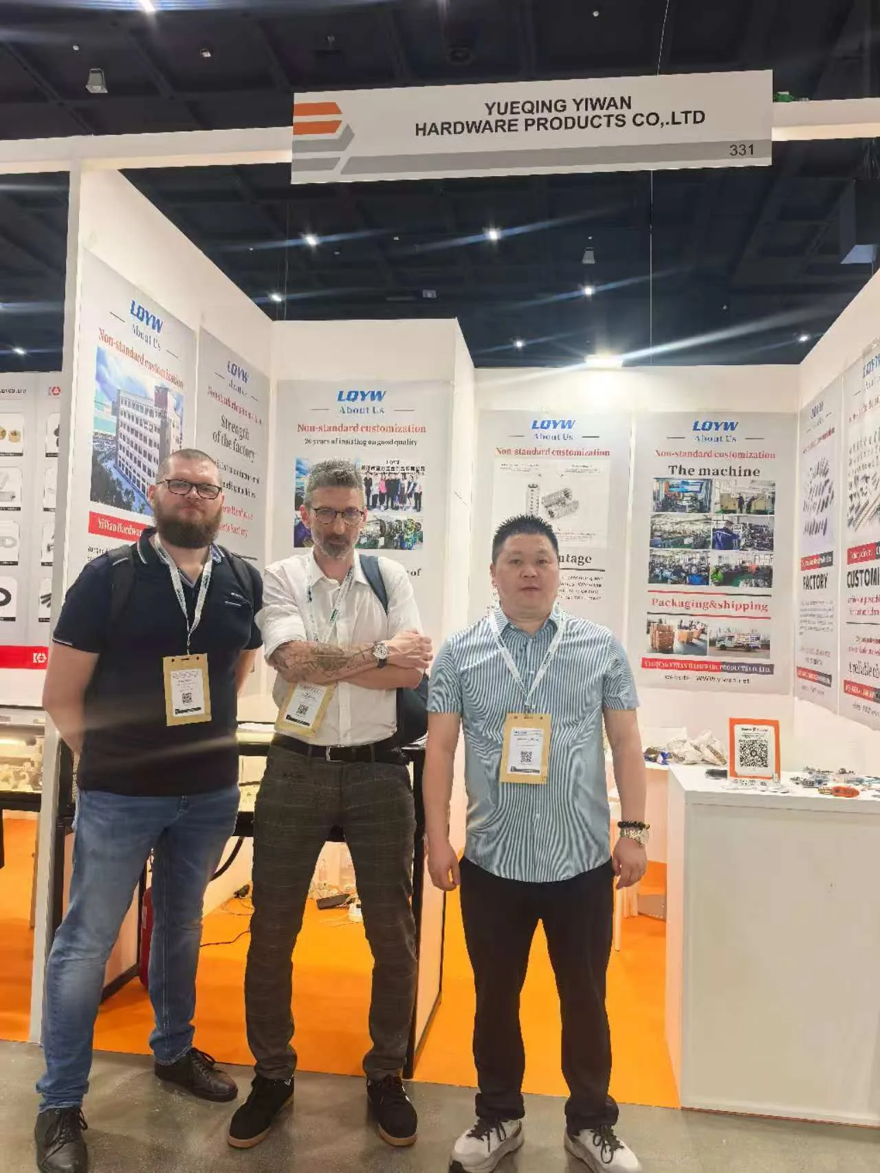 YIWAN team at Fastener Fair Milan 2026 booth