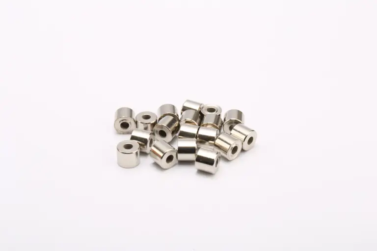 Cylindrical-sleeve-04